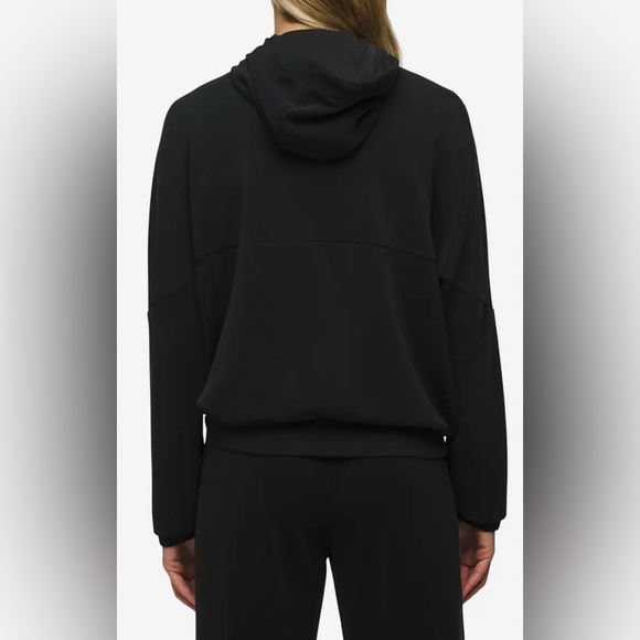 NWT Prana Shea Hot Spell Anorak L Black Half-zip Hoodie - Picture 2 of 10